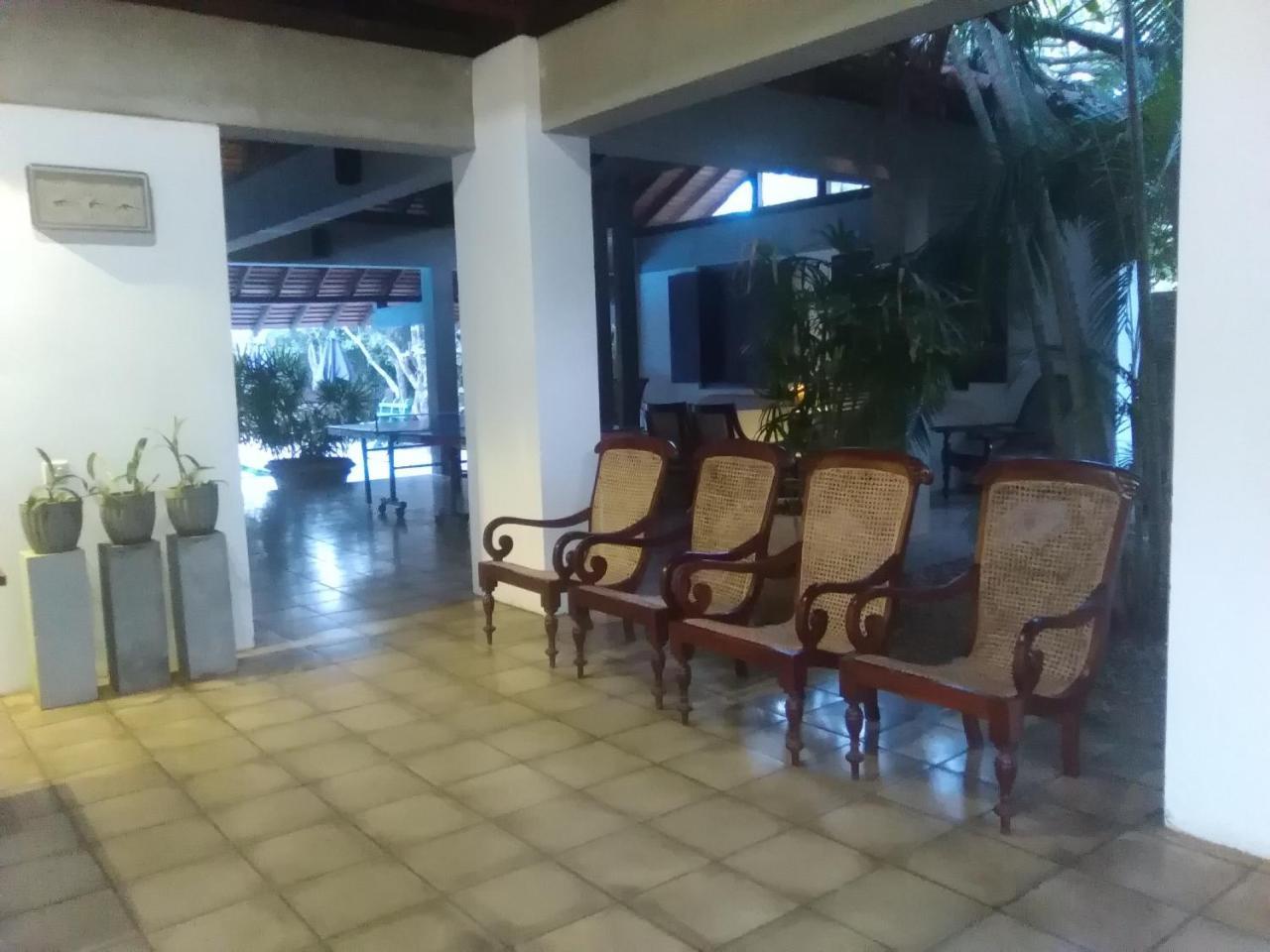 Hotel Sunflower Kataragama Extérieur photo