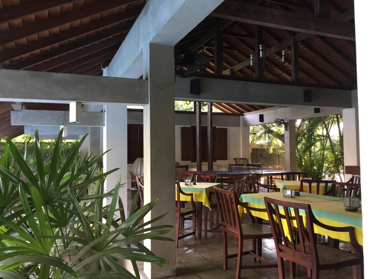 Hotel Sunflower Kataragama Extérieur photo